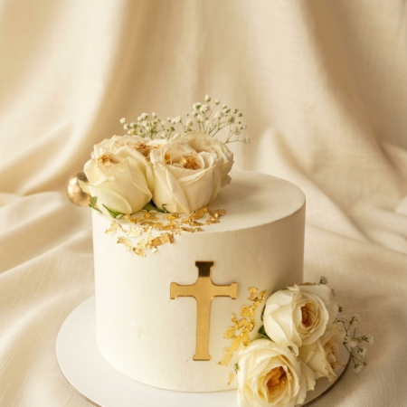 Holly cross cake